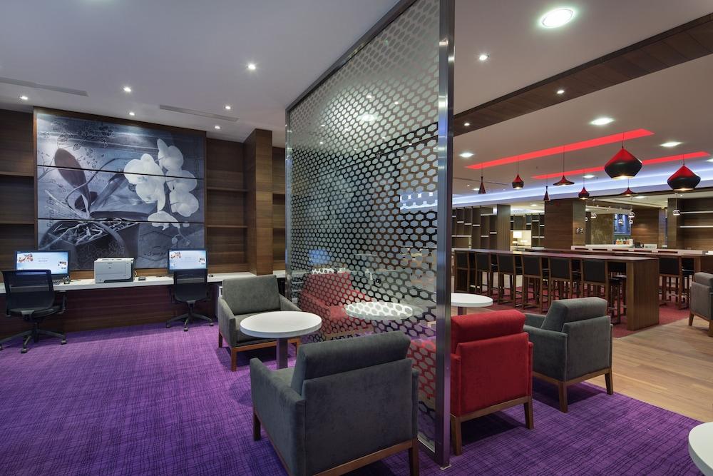 Hampton By Hilton Istanbul Kayasehir Hotel Exterior foto
