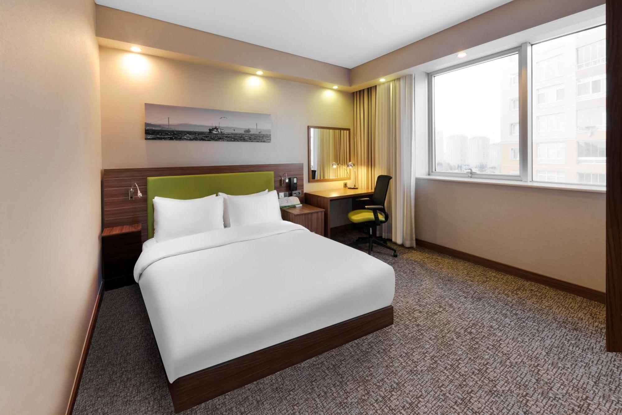 Hampton By Hilton Istanbul Kayasehir Hotel Exterior foto
