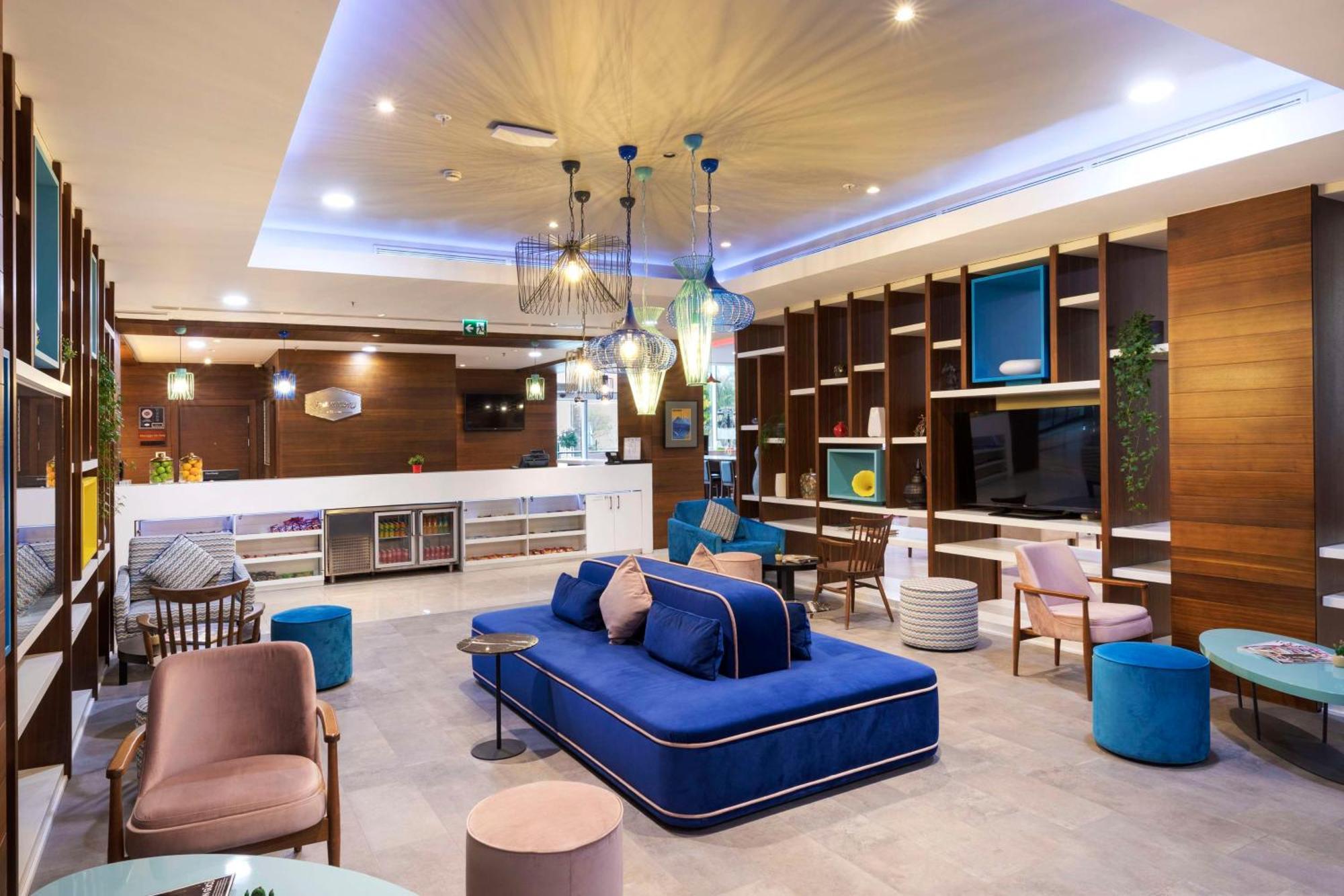 Hampton By Hilton Istanbul Kayasehir Hotel Exterior foto