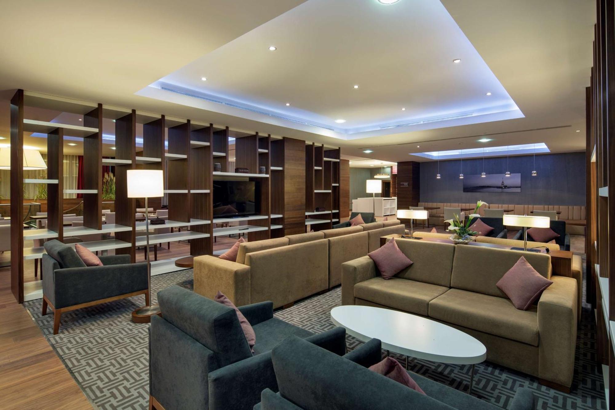 Hampton By Hilton Istanbul Kayasehir Hotel Exterior foto