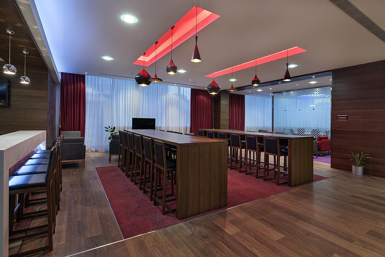 Hampton By Hilton Istanbul Kayasehir Hotel Exterior foto