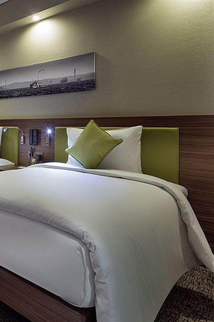 Hampton By Hilton Istanbul Kayasehir Hotel Exterior foto